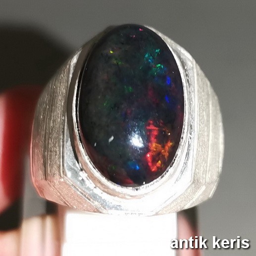 Detail Cincin Perak Batu Akik Hitam Nomer 29