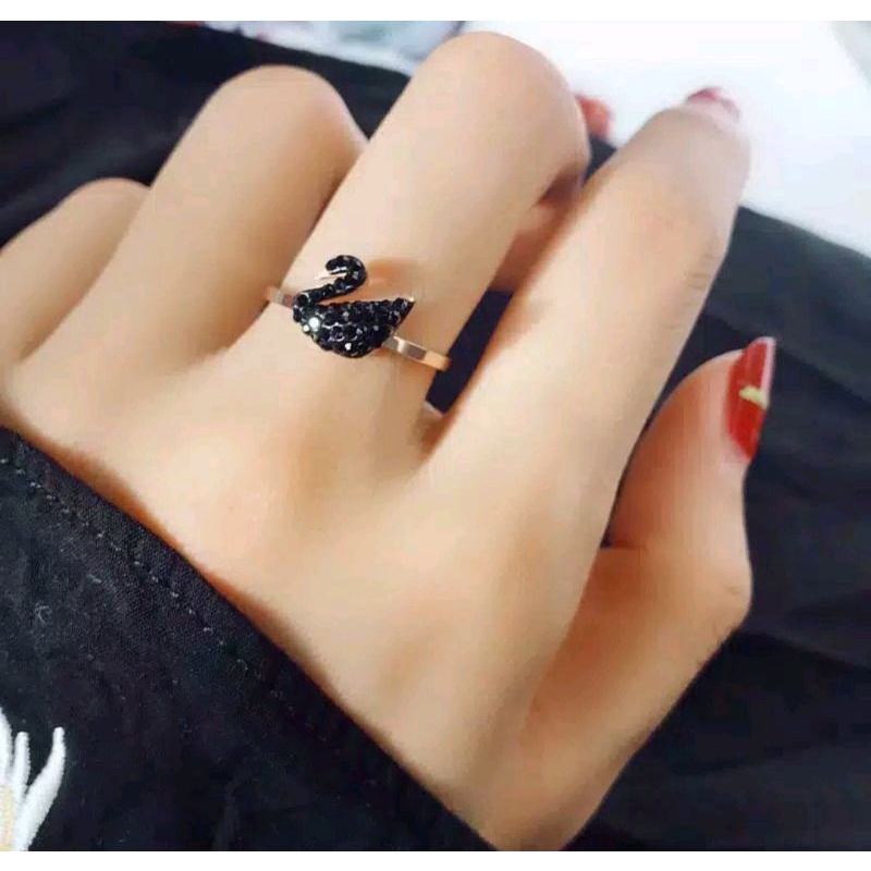 Detail Cincin Permata Hitam Nomer 11