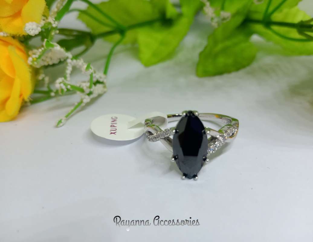 Detail Cincin Permata Hitam Nomer 23