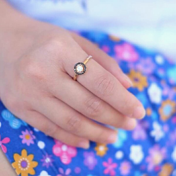 Detail Cincin Permata Hitam Nomer 25