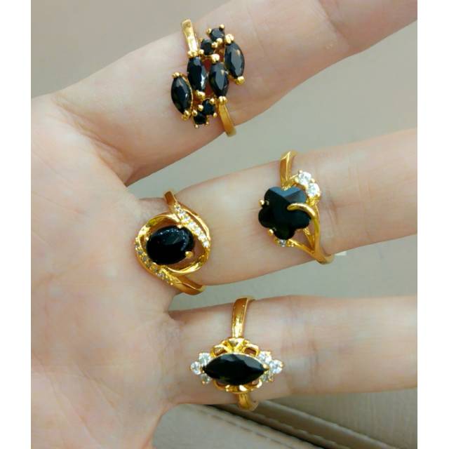 Detail Cincin Permata Hitam Nomer 52