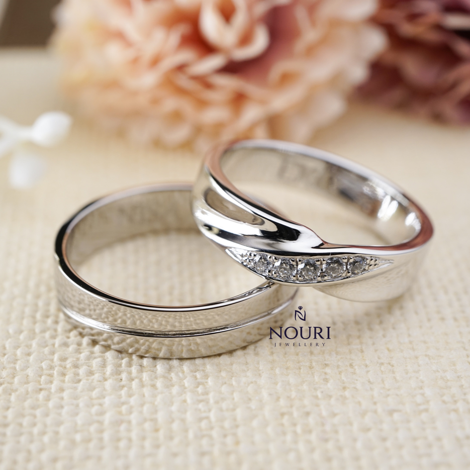 Detail Cincin Pernikahan Emas Putih Nomer 19