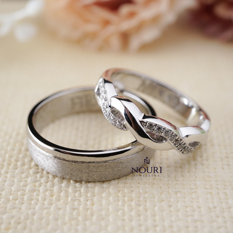 Detail Cincin Pernikahan Emas Putih Nomer 8