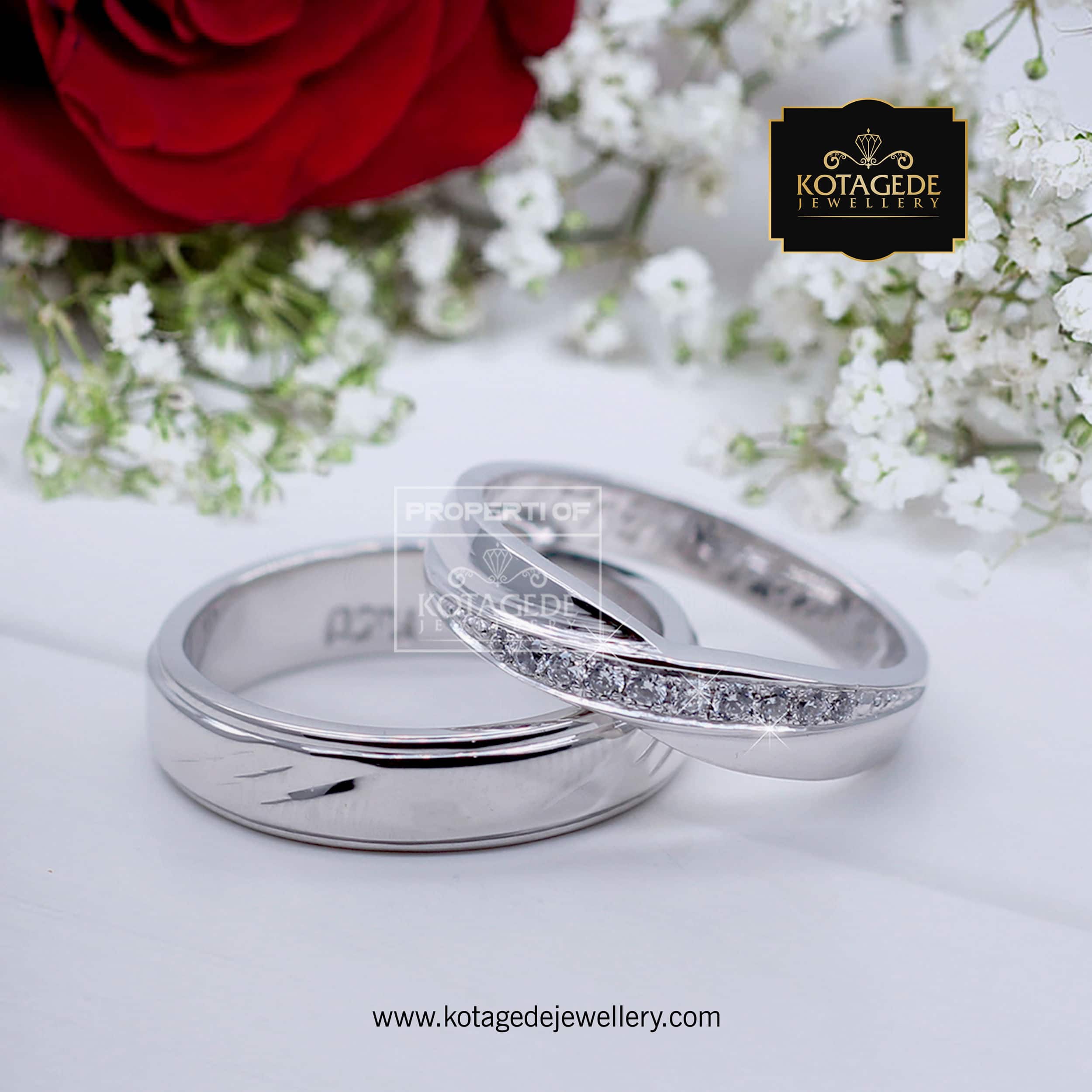 Detail Cincin Pernikahan Simple Tapi Elegan Nomer 2