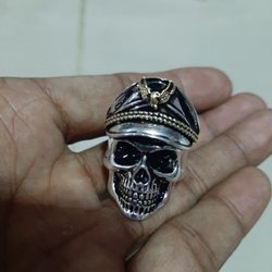 Cincin Tengkorak Metal - KibrisPDR