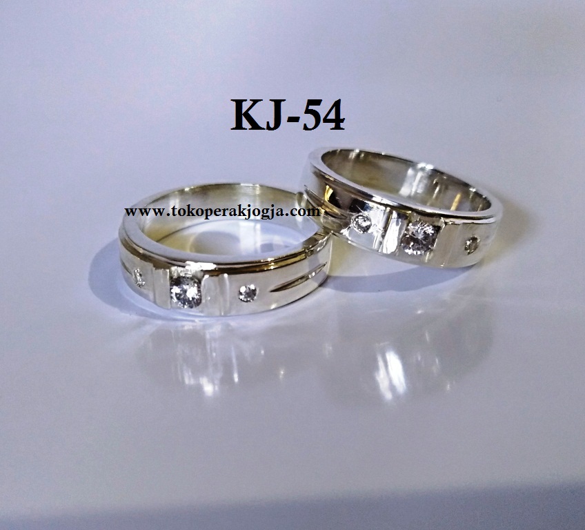 Detail Cincin Tunangan Dan Cincin Nikah Nomer 54