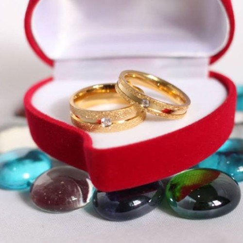 Detail Cincin Tunangan Dan Tempatnya Love Nomer 8