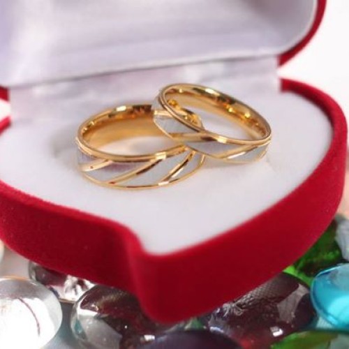 Detail Cincin Tunangan Emas Dan Tempatnya Love Nomer 19