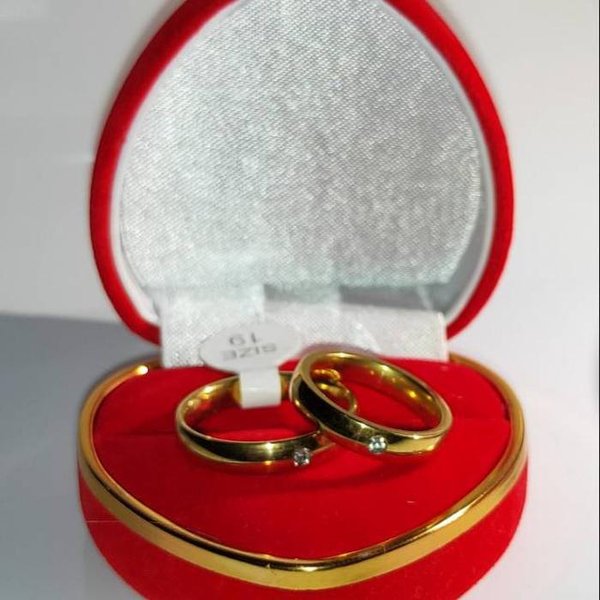 Detail Cincin Tunangan Emas Dan Tempatnya Love Nomer 40