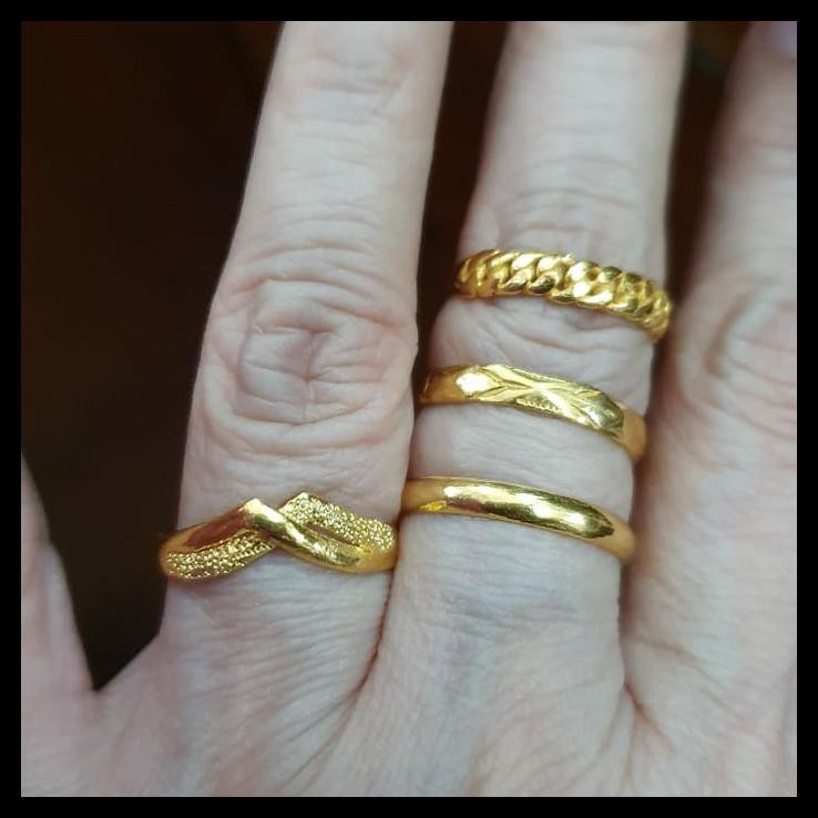 Detail Cincin Tunangan Emas Kuning Nomer 33