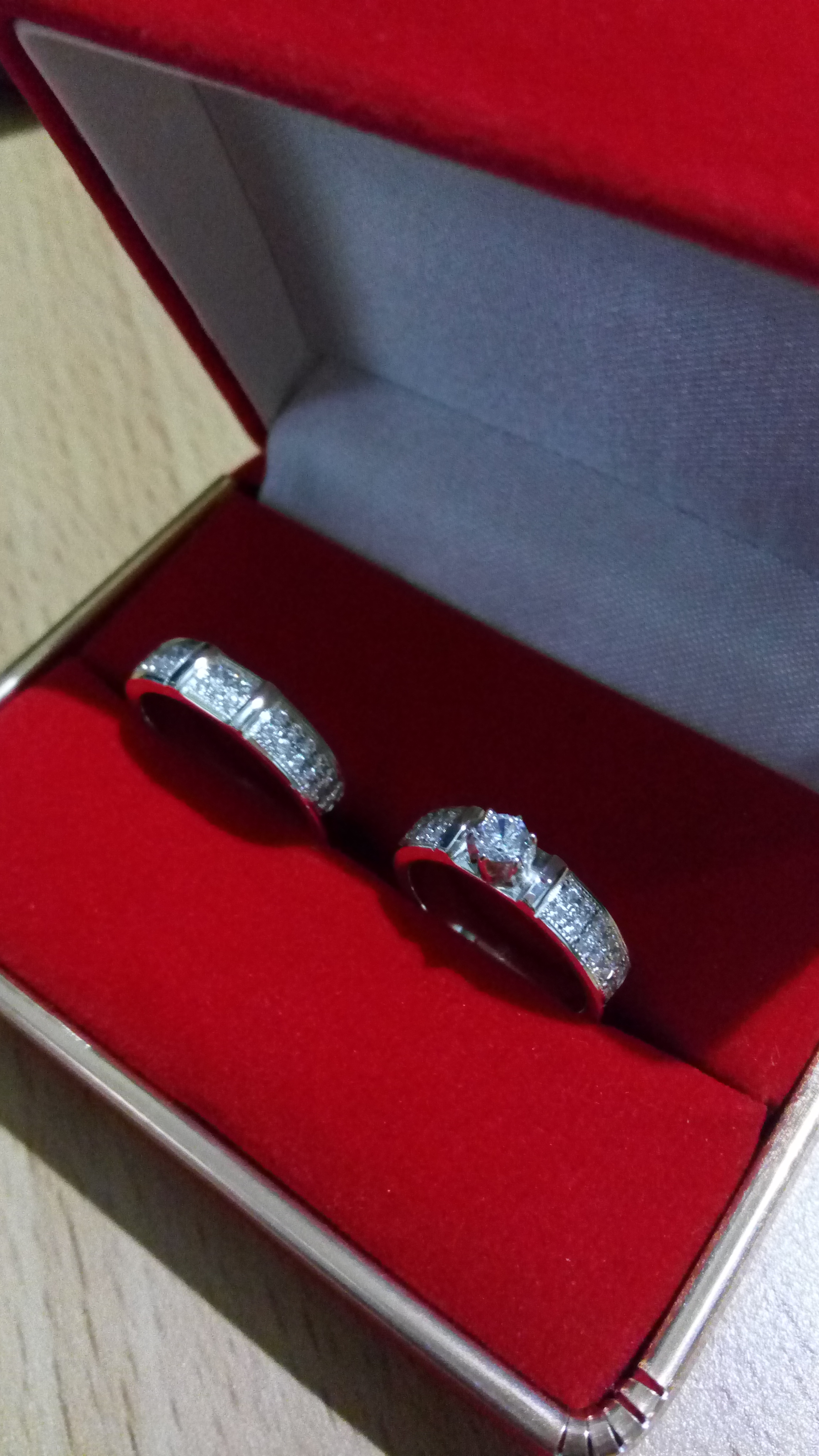 Detail Cincin Tunangan Sama Tempatnya Nomer 57