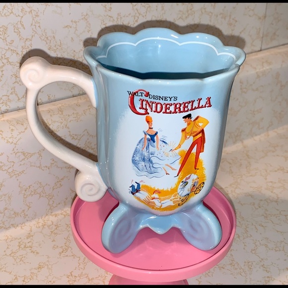 Detail Cinderella Carriage Mug Nomer 18