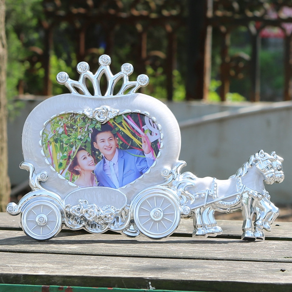 Detail Cinderella Carriage Picture Frame Nomer 6