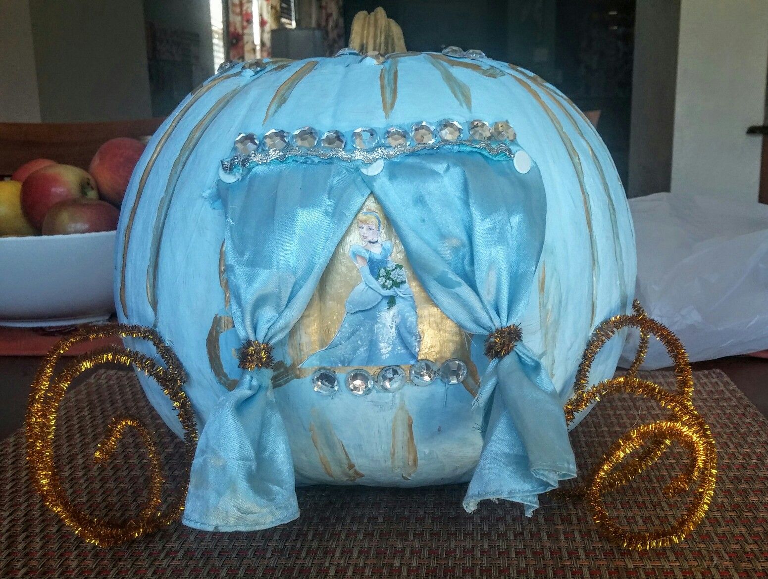 Detail Cinderella Carriage Pumpkin Painting Nomer 19