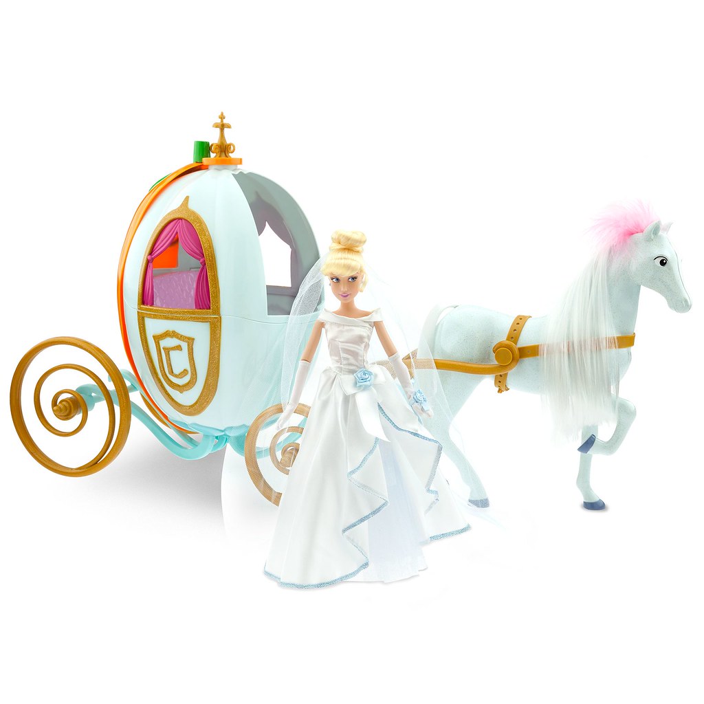 Detail Cinderella Doll With Carriage Nomer 18