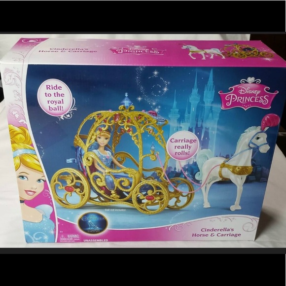 Detail Cinderella Doll With Carriage Nomer 24