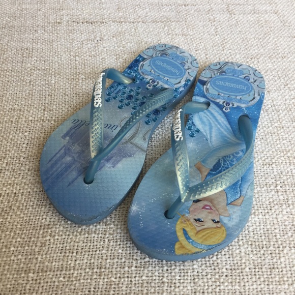 Detail Cinderella Flip Flops Nomer 34