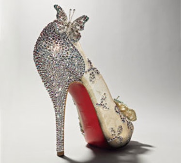Detail Cinderella Shoes Louboutin Nomer 12