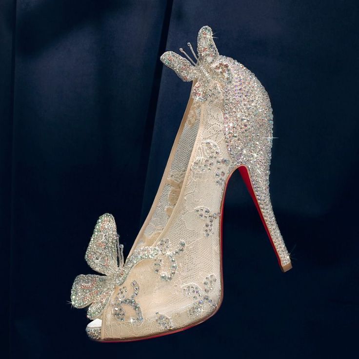 Detail Cinderella Shoes Louboutin Nomer 23