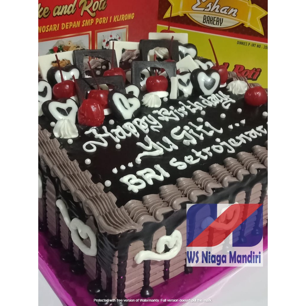 Detail Gambar Black Forest Kotak Nomer 6