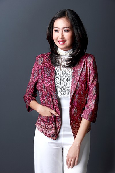 Detail Gambar Blazer Batik Wanita Nomer 47