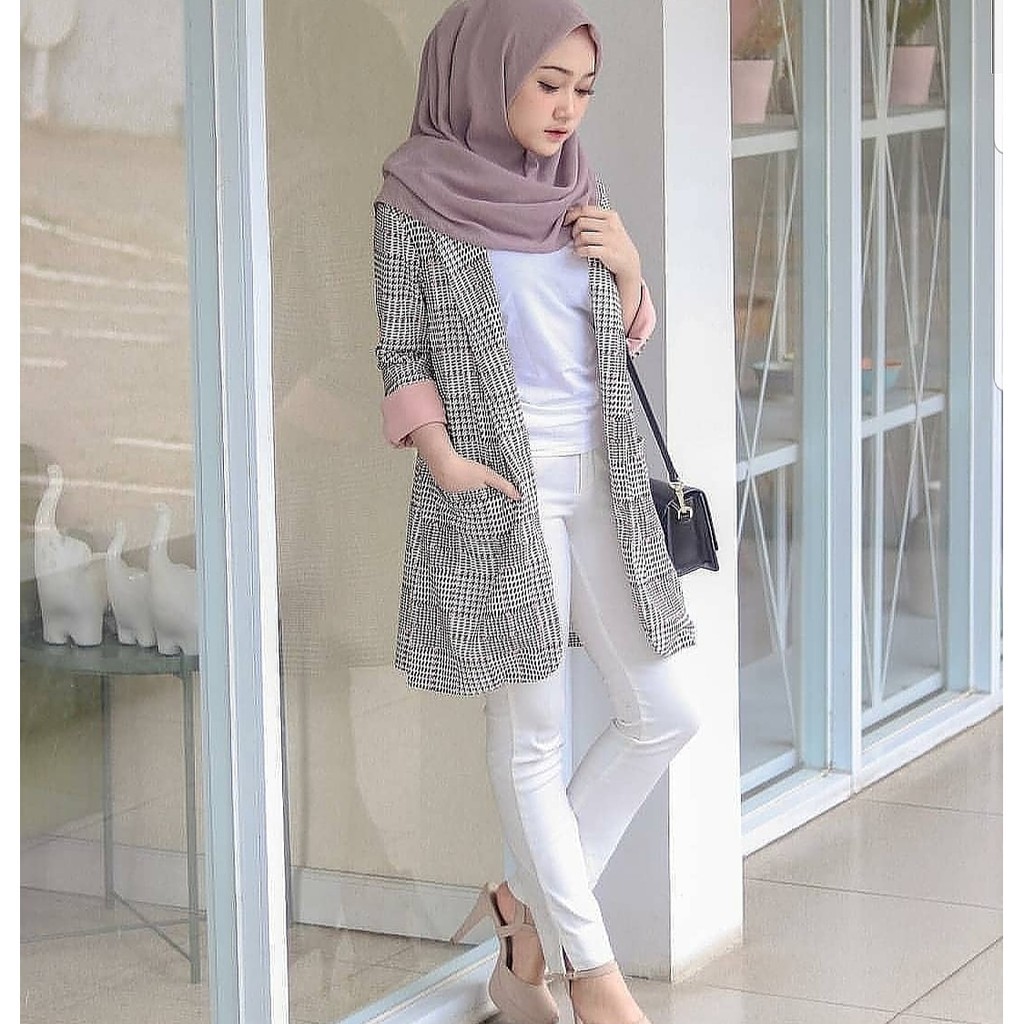 Detail Gambar Blazer Wanita Modern Nomer 24