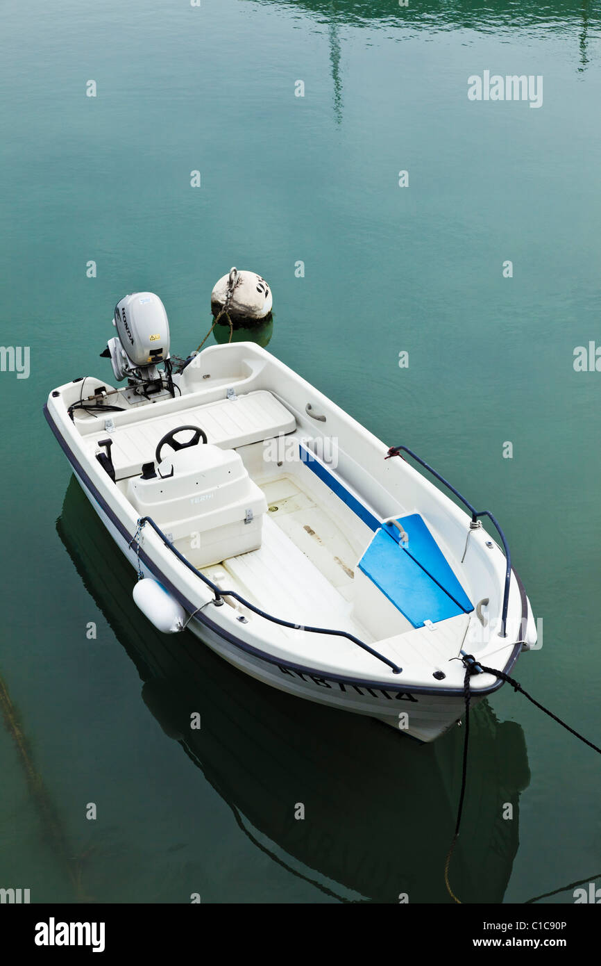 Detail Gambar Boat Small Nomer 32