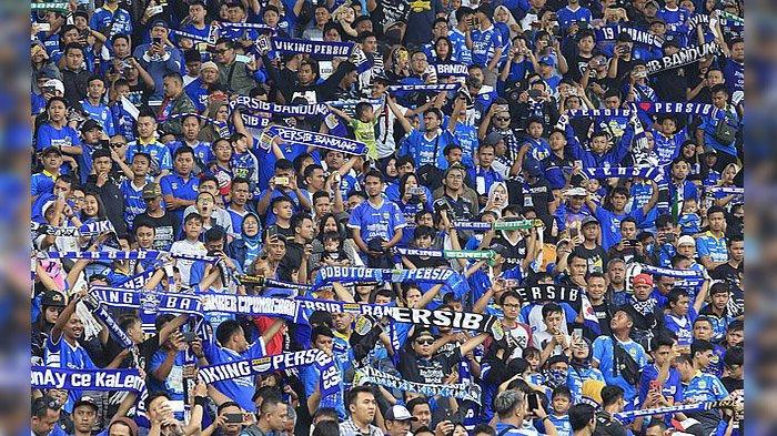 Detail Gambar Bobotoh Persib Bandung Nomer 15