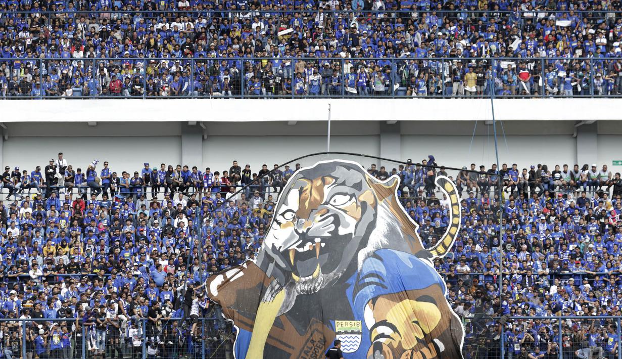 Detail Gambar Bobotoh Persib Bandung Nomer 33