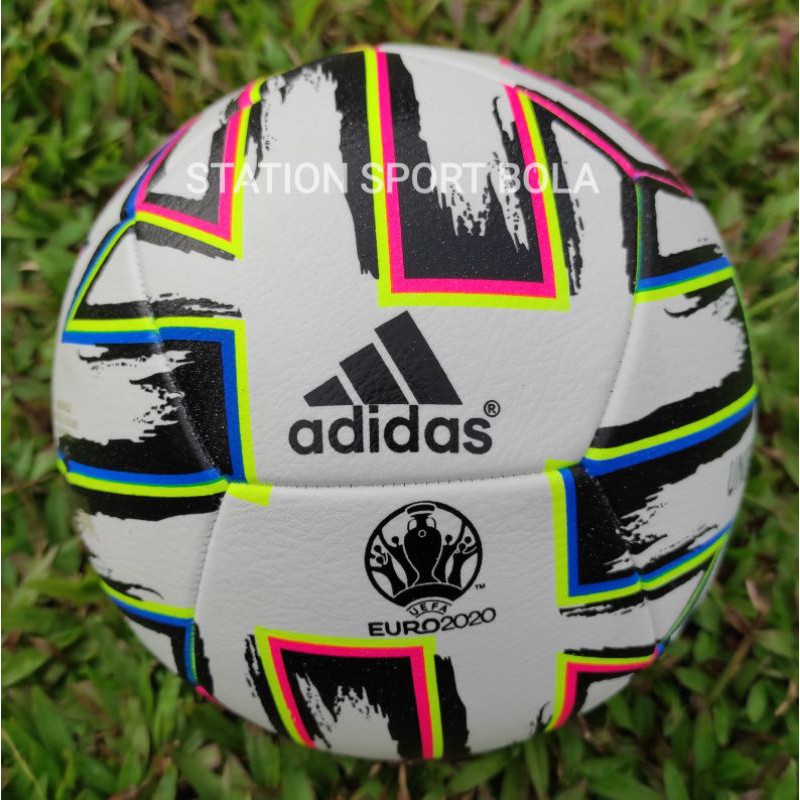 Detail Gambar Bola Adidas Nomer 2