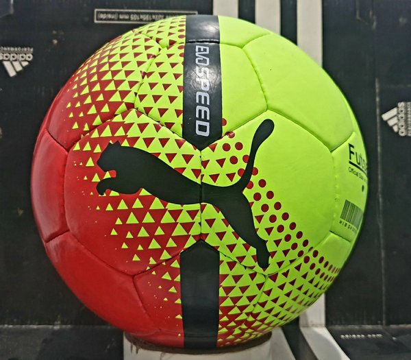 Detail Gambar Bola Futsal Keren Nomer 19