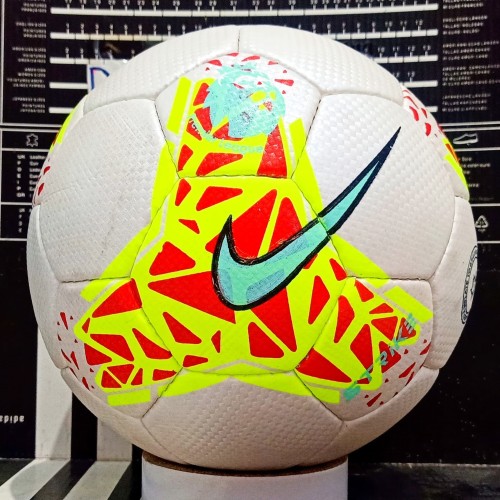 Detail Gambar Bola Futsal Keren Nomer 8