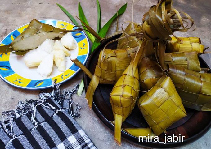 Detail Gambar Bola Gambar Ketupat Nomer 33