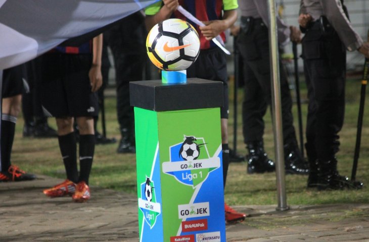 Detail Gambar Bola Liga 1 Nomer 55