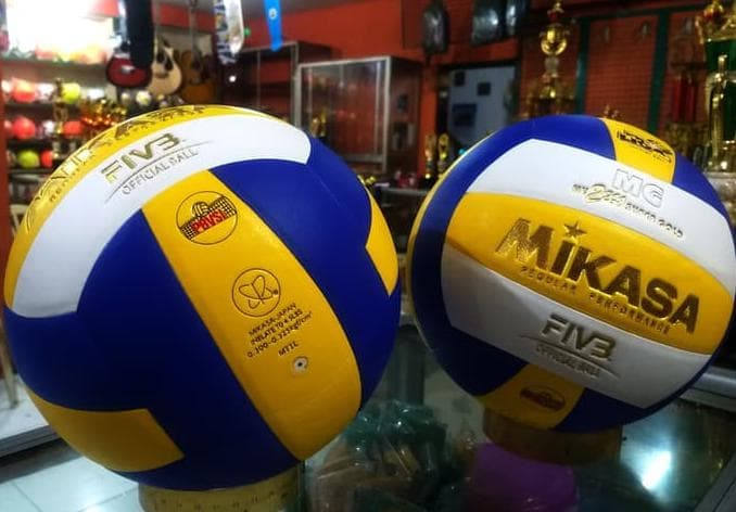 Detail Gambar Bola Voli Molten Nomer 38