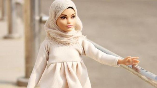 Gambar Boneka Barbie Berhijab - KibrisPDR
