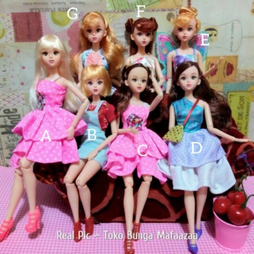 Detail Gambar Boneka Barbie Cantik Nomer 2