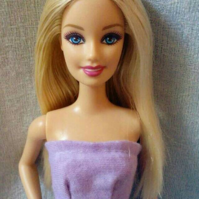 Detail Gambar Boneka Barbie Cantik Nomer 40