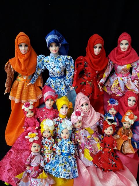 Detail Gambar Boneka Barbie Muslimah Nomer 27