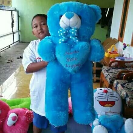 Detail Gambar Boneka Biru Nomer 50