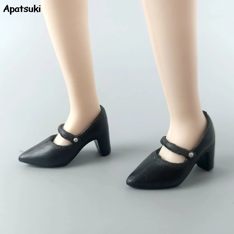 Detail Gambar Boneka Gambar Sepatu Hak Tinggi Warna Hitam Nomer 3