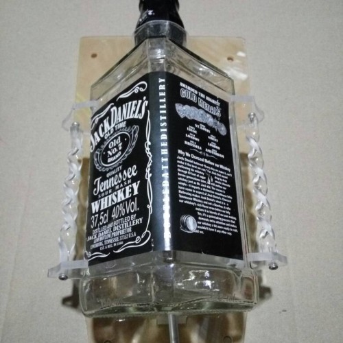 Detail Gambar Botol Jack Daniel Nomer 18