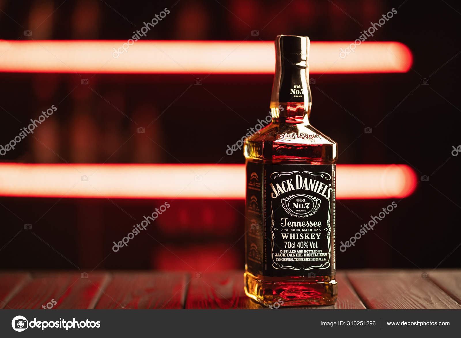 Detail Gambar Botol Jack Daniel Nomer 34