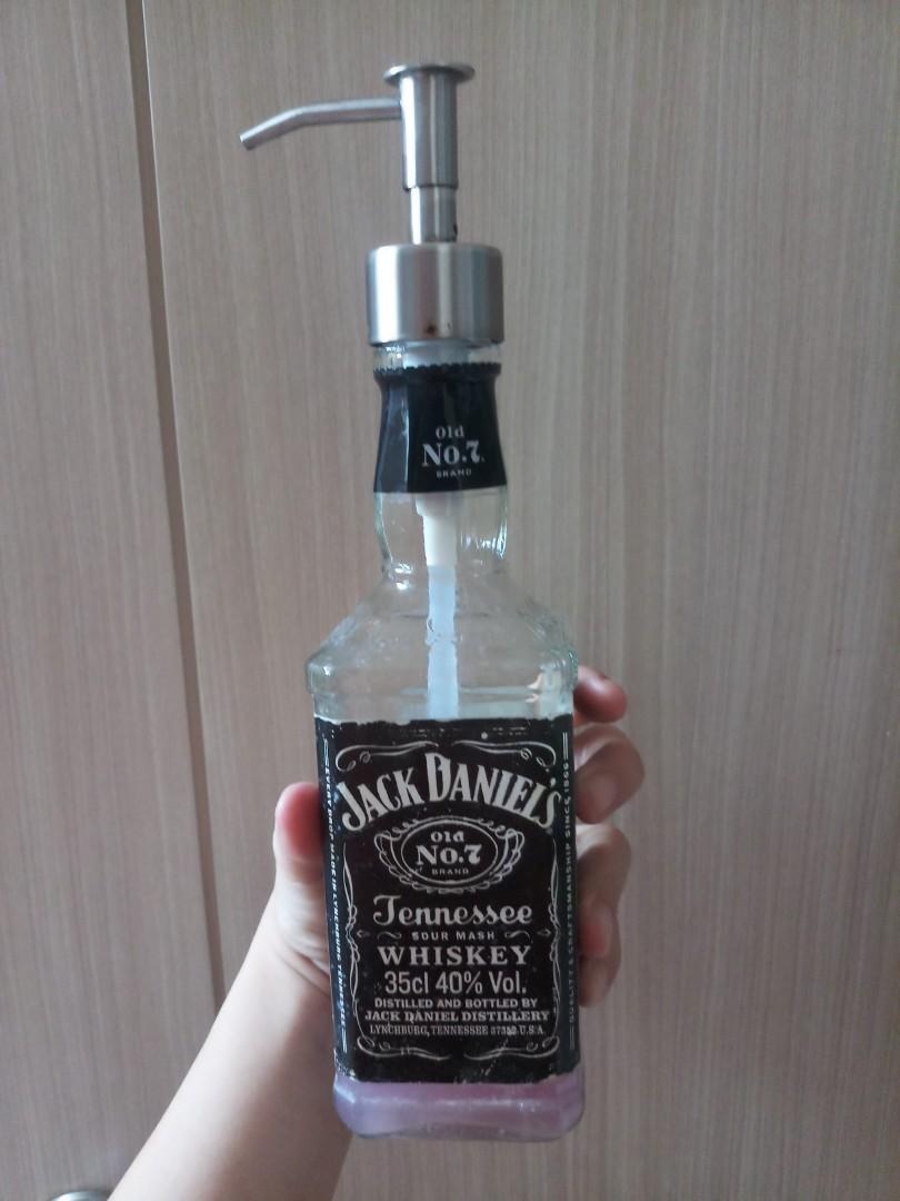 Detail Gambar Botol Jack Daniel Nomer 49