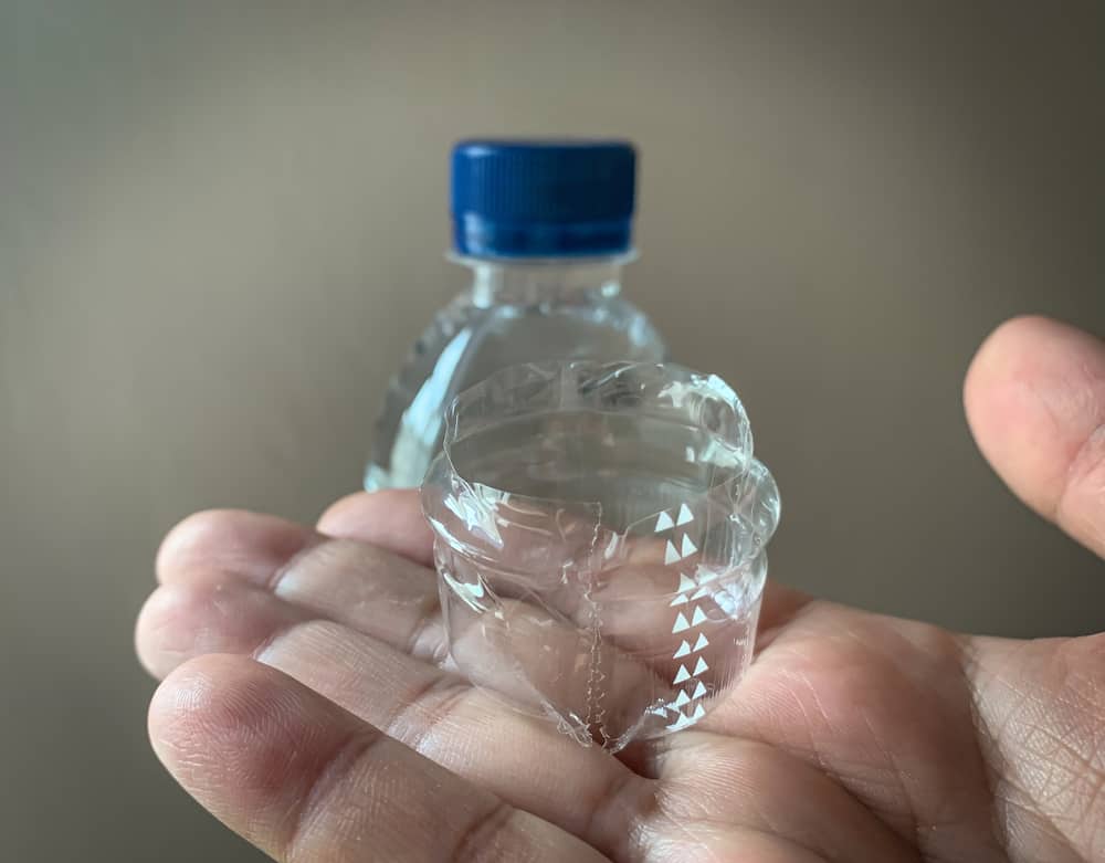 Detail Gambar Botol Plastik Minuman Nomer 43