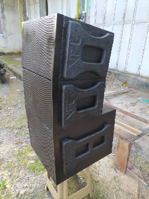 Detail Gambar Box Speaker Line Array Nomer 35