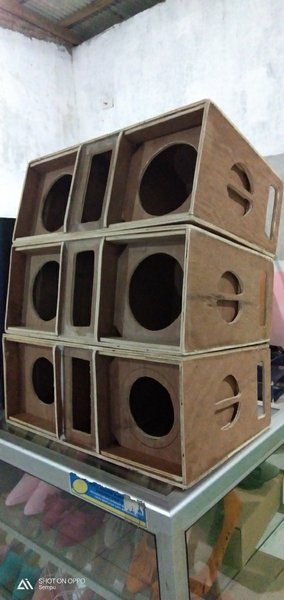 Detail Gambar Box Speaker Line Array Nomer 55