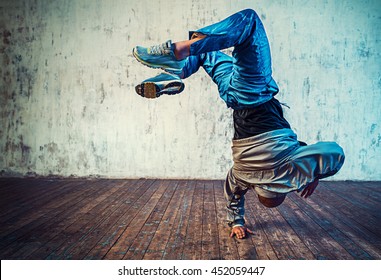 Detail Gambar Break Dance Nomer 33