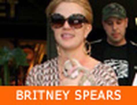 Detail Gambar Britney Spears Dan Temannya Nomer 56