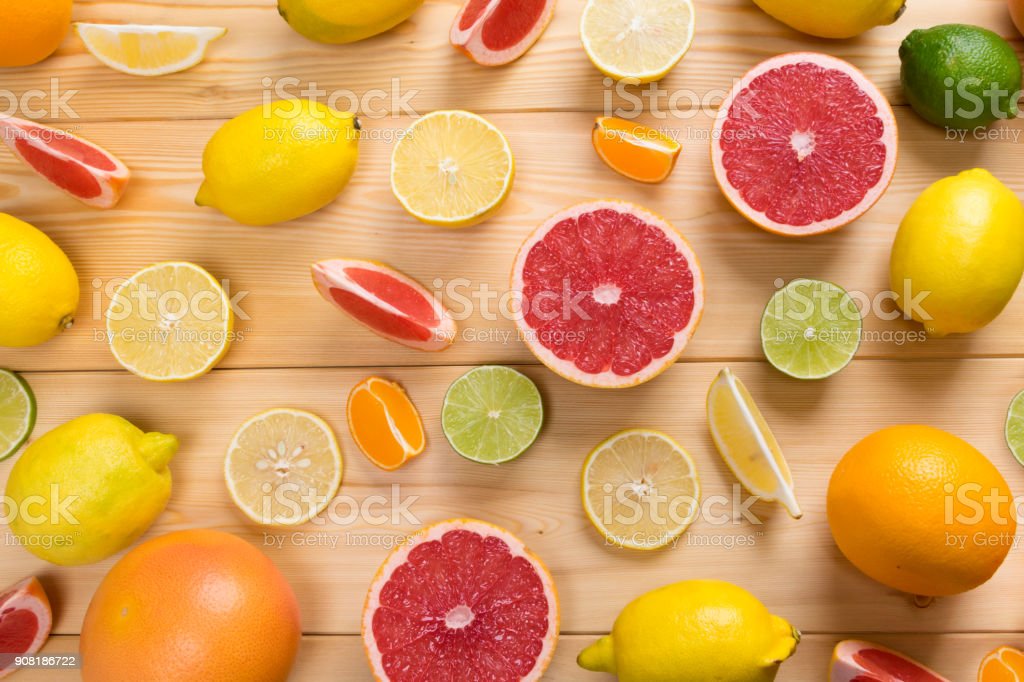 Detail Gambar Buah Lemon Dan Jeruk Nipis Nomer 31